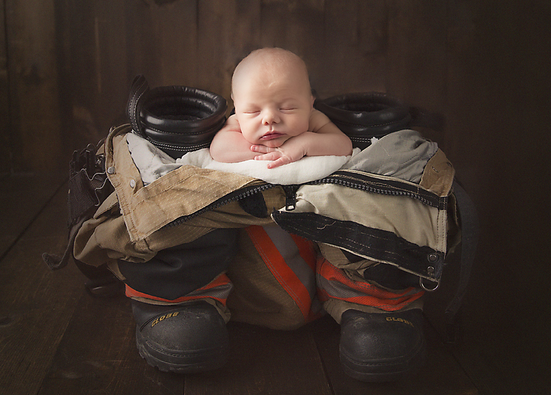 Kerri Leach Photographer | Evansville, IN newborn photographer | Newborn photography | Firefighter newborn set up