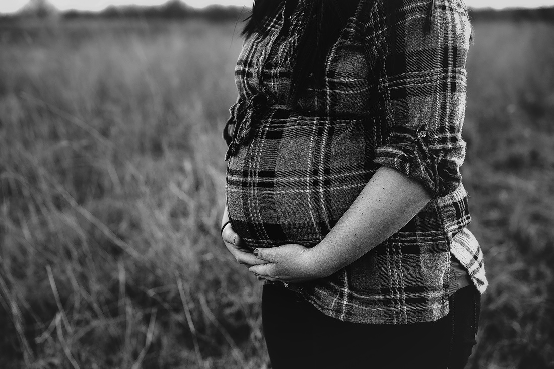 Kerri Leach Photography | Evansville, IN maternity photographer | maternity photography