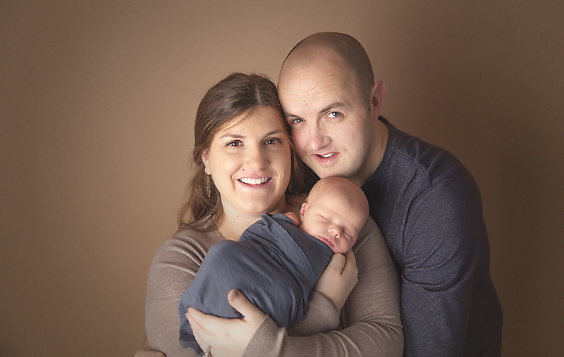 Kerri Leach Photographer | Evansville, IN newborn photographer | Newborn photography