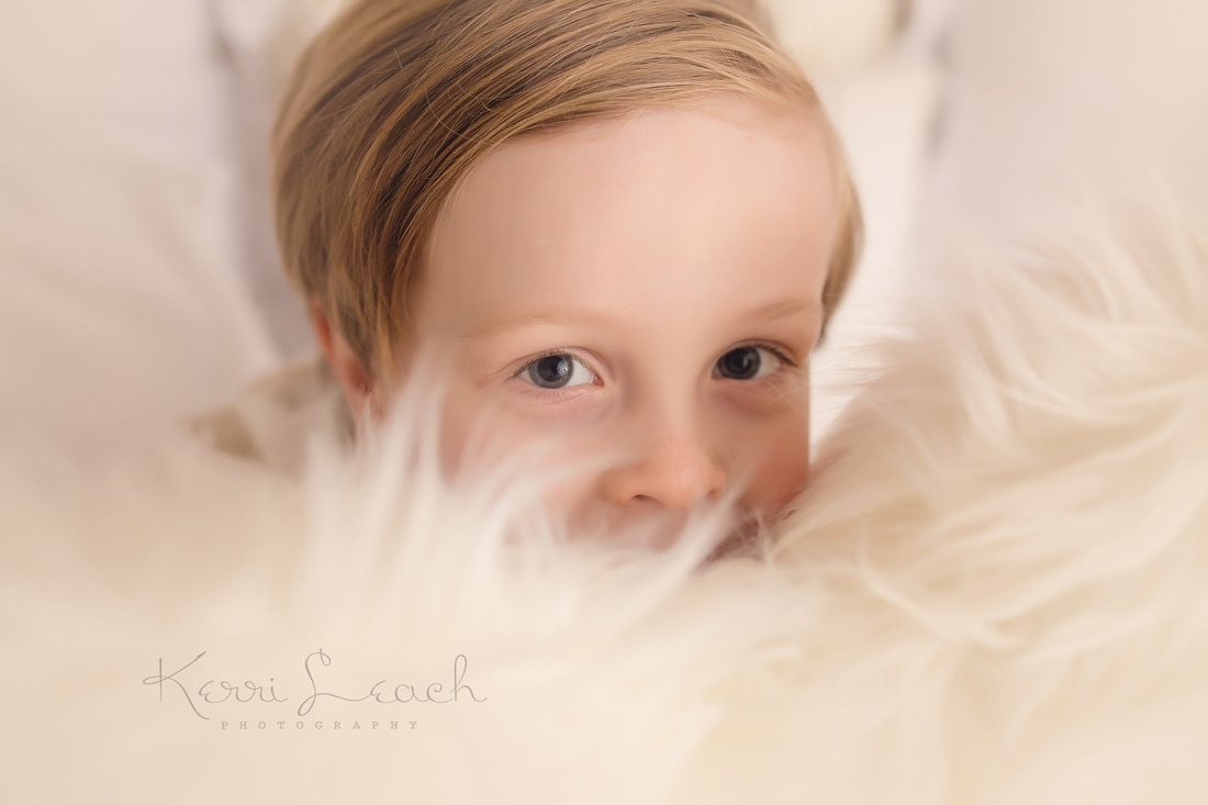 Child with pet photos-Evansville IN photographer-Newburgh Photographer-newborn, baby, family photographer Indiana