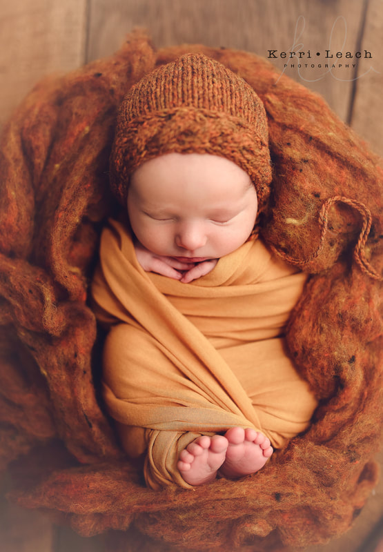 Kerri Leach Photography | Newborn prop posing | Newborn wrapping | Newborns | Newborn photographer Indiana