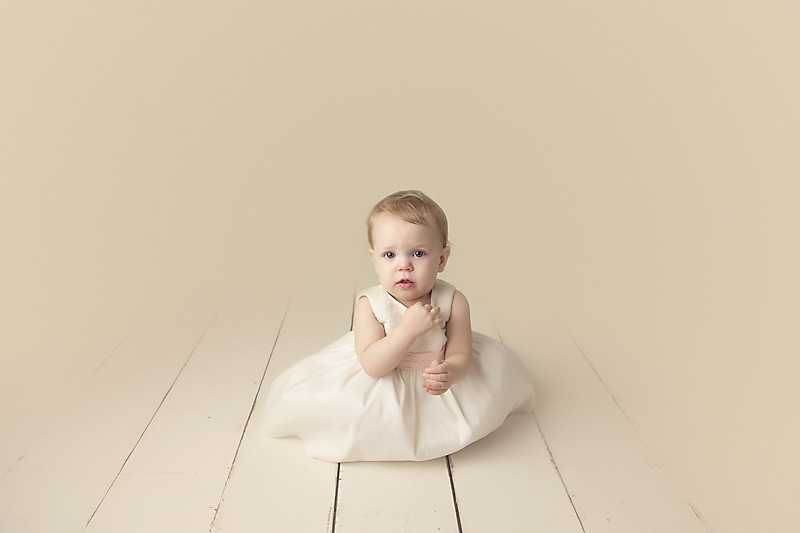 Kerri Leach Photography | Evansville IN child photographer | child photographer 