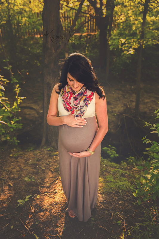 Kerri Leach Photography-Evansville IN maternity photographer-Evansville IN Photographer-Maternity session