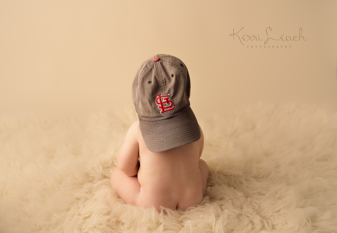 Kerri Leach Photography-6 month session-6 month milestone-milestone session Evansville IN-Evansville IN newborn and baby photographer