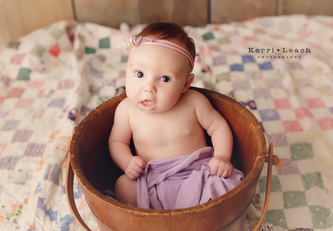 3 month milestone pose idea | 3 month session | 3 month old poses | Kerri Leach Photography | Evansville, IN baby photographer