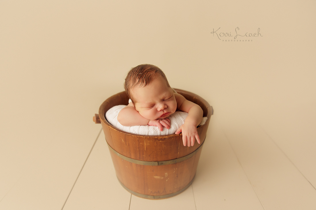 Kerri Leach Photography-Evansville IN newborn photographer-Newborn photographer Evansville IN-Newborn pose ideas-Newborn prop poses-Newborn props