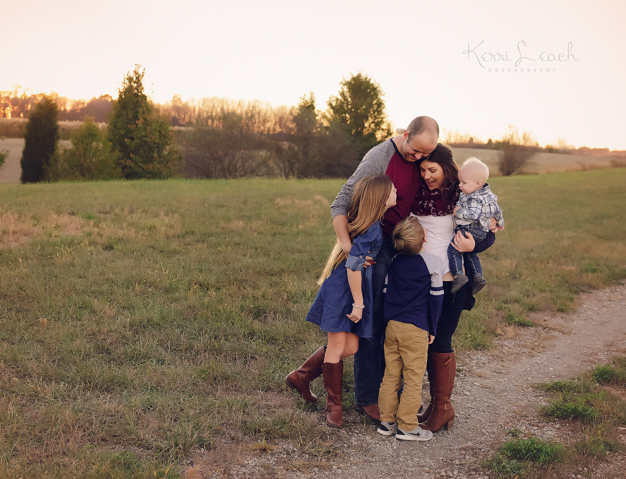 Family session Evansville, In - Fall session- Evansville, IN family photographer