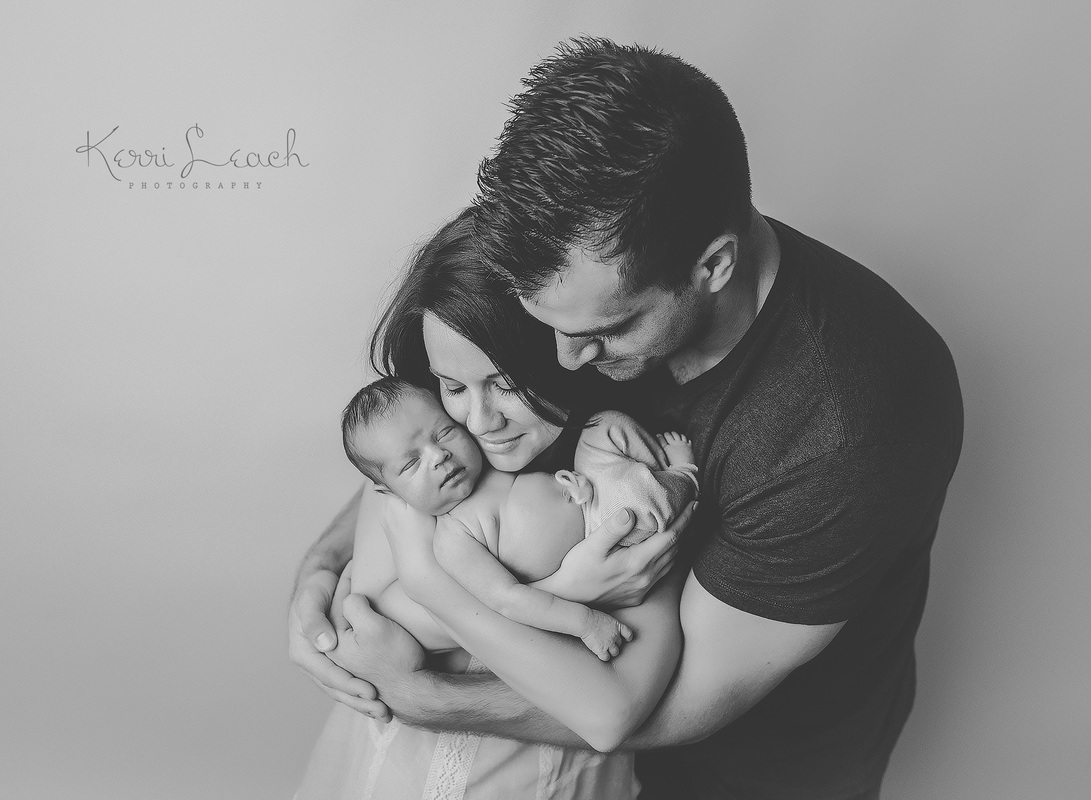 Kerri Leach Photography-Evansville IN newborn photographer-Indiana newborn photographer-Newborn poses-Newborn photography