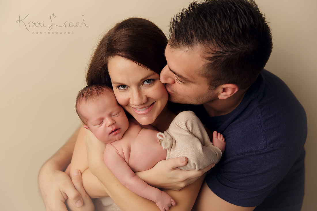 Kerri Leach Photography-Evansville IN newborn photographer-Indiana newborn photographer-Newborn poses-Newborn photography