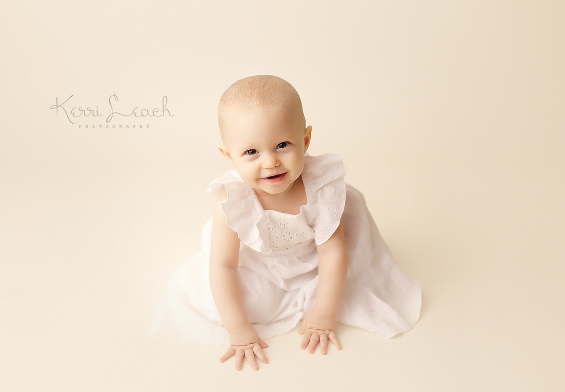 Kerri Leach Photography | 1 year session | Milestone session | Evansville, IN photographer | Newburgh, IN photographer